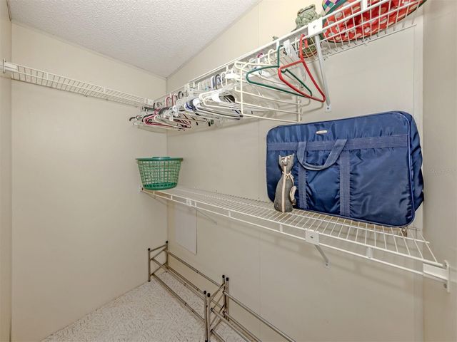 272 CAPTAINS COURT, North Port, FL 34287