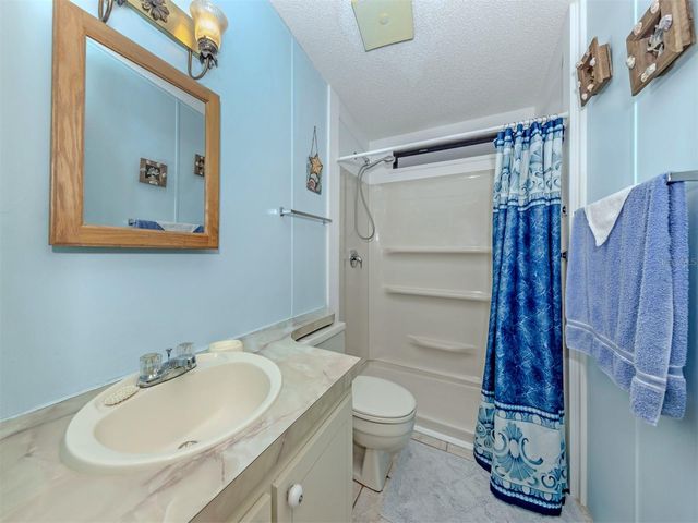 272 CAPTAINS COURT, North Port, FL 34287