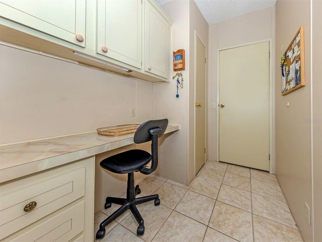 272 CAPTAINS COURT, North Port, FL 34287