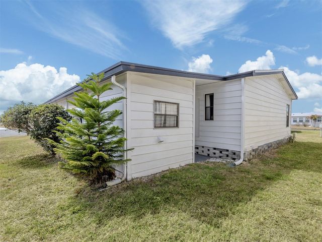 272 CAPTAINS COURT, North Port, FL 34287