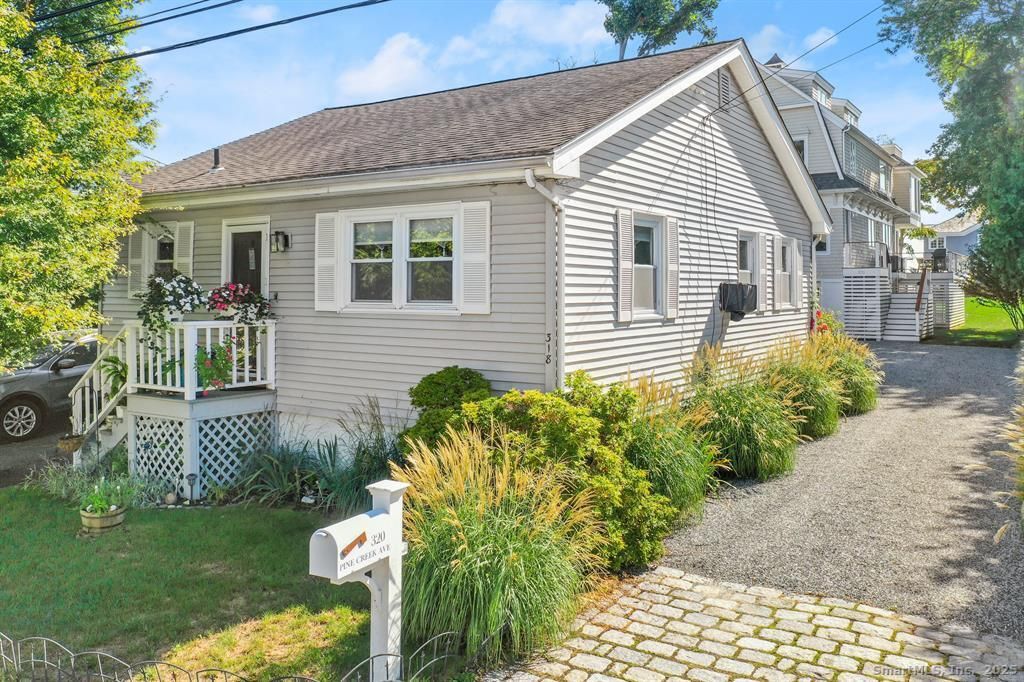 318 Pine Creek Avenue, Fairfield, CT 06824