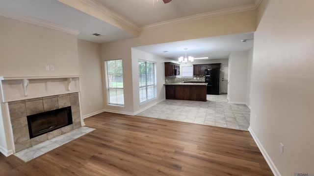 14623 Ocallaghan Ln, Baker, LA 70714