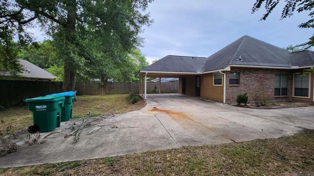 14623 Ocallaghan Ln, Baker, LA 70714
