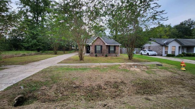 14623 Ocallaghan Ln, Baker, LA 70714