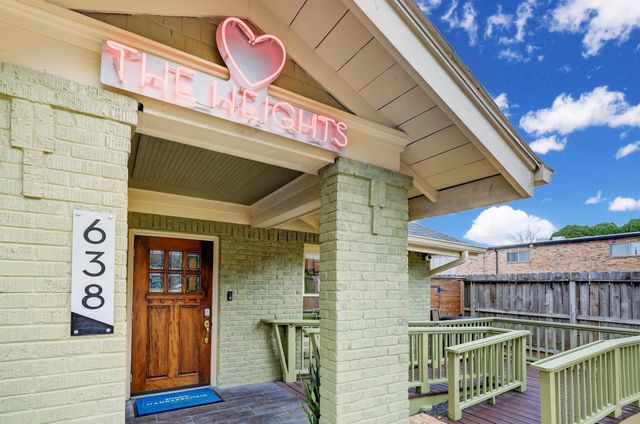 638 Heights Boulevard, Houston, TX 77007