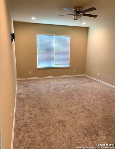 220 Byrd, Universal City, TX 78148