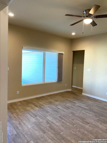 220 Byrd, Universal City, TX 78148