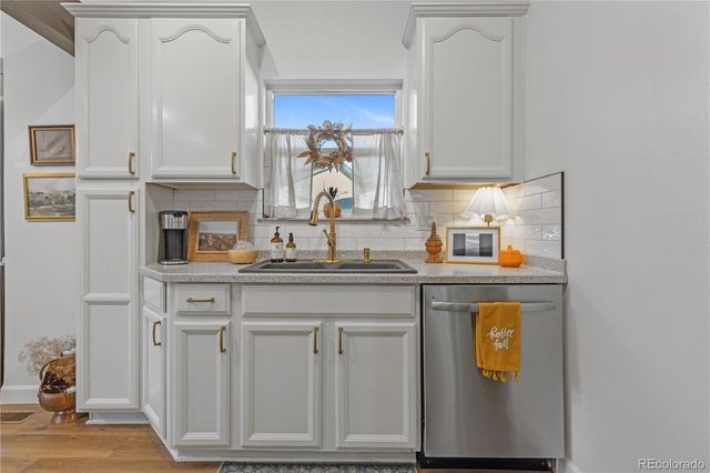 1622 40th Street Court, Evans, CO 80620
