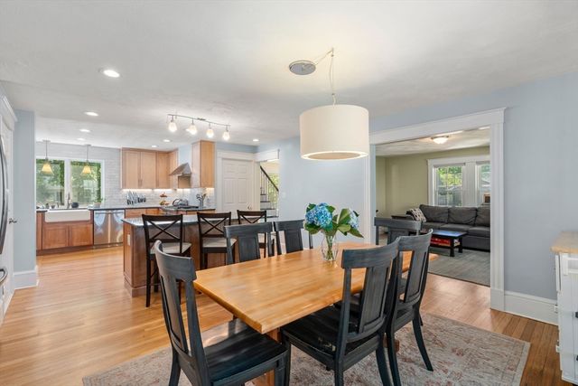 128 Pleasant St, Milton, MA 02186