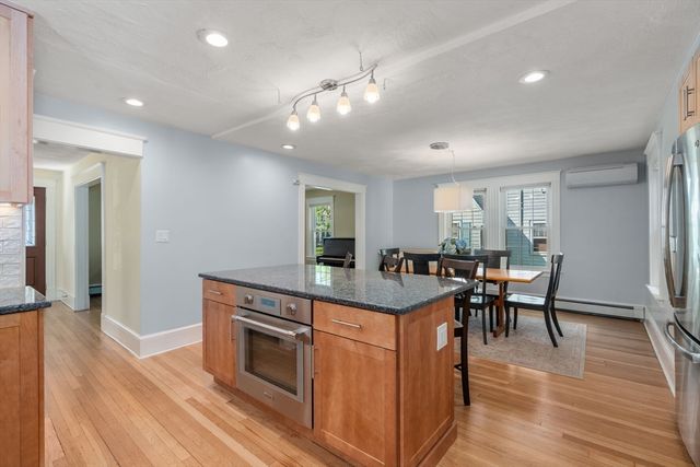 128 Pleasant St, Milton, MA 02186