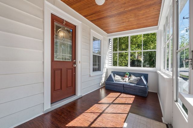 128 Pleasant St, Milton, MA 02186