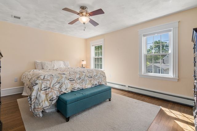 128 Pleasant St, Milton, MA 02186