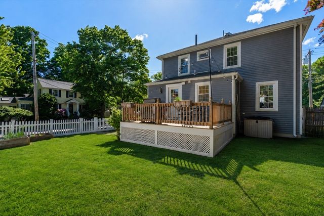 128 Pleasant St, Milton, MA 02186
