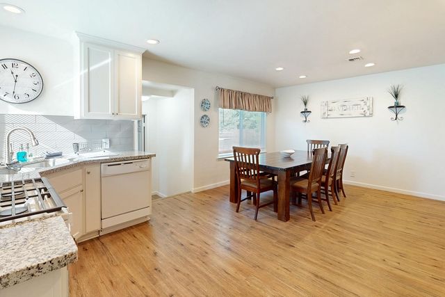 586 Marie Ave, Yuba City, CA 95991