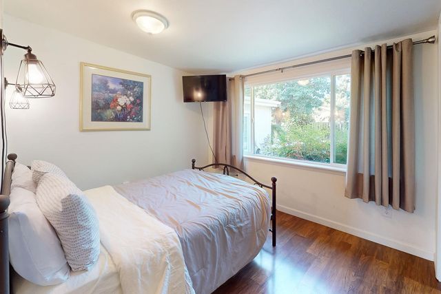 586 Marie Ave, Yuba City, CA 95991