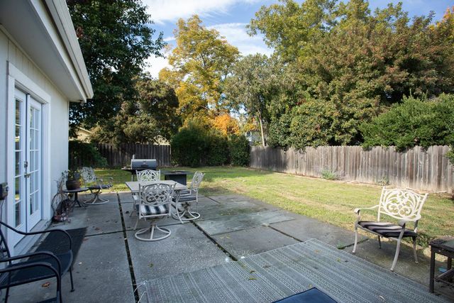 586 Marie Ave, Yuba City, CA 95991