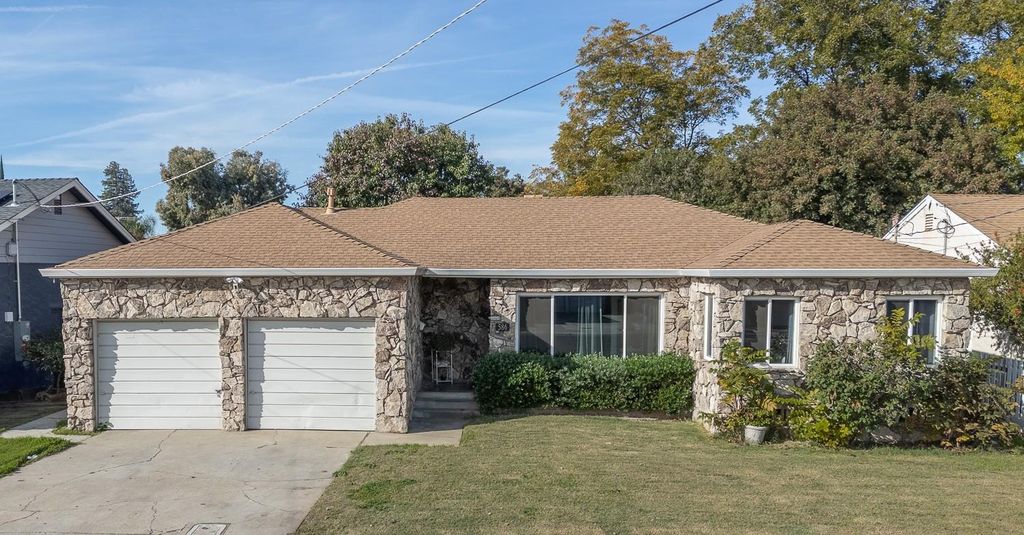 586 Marie Ave, Yuba City, CA 95991