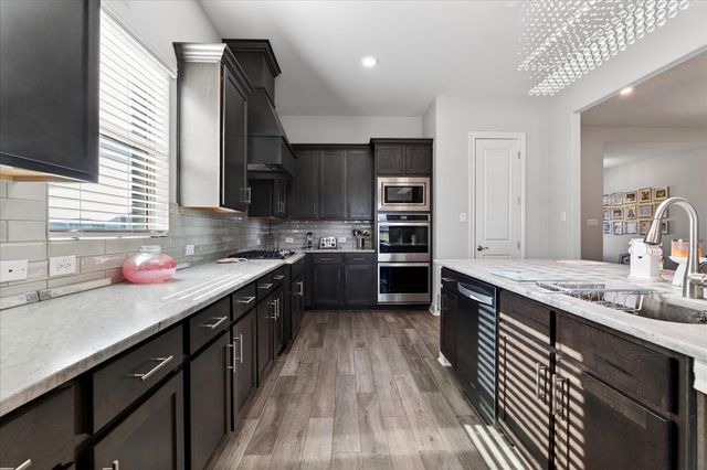 103 Willow Oak Drive, Krugerville, TX 76227