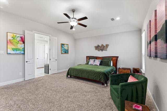 103 Willow Oak Drive, Krugerville, TX 76227