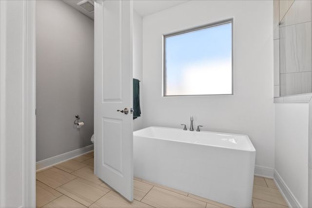 103 Willow Oak Drive, Krugerville, TX 76227