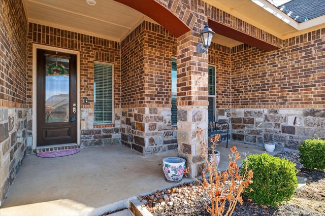 103 Willow Oak Drive, Krugerville, TX 76227