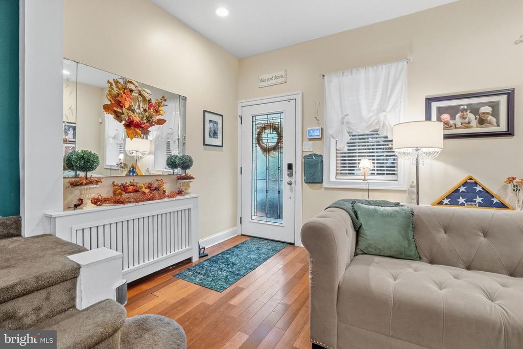 1819 S 12TH ST, PHILADELPHIA, PA 19148 — photo 3