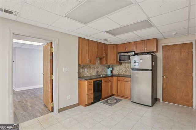 134 South Avenue SE, Marietta, GA 30060
