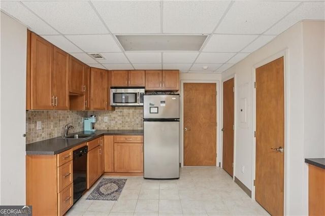 134 South Avenue SE, Marietta, GA 30060