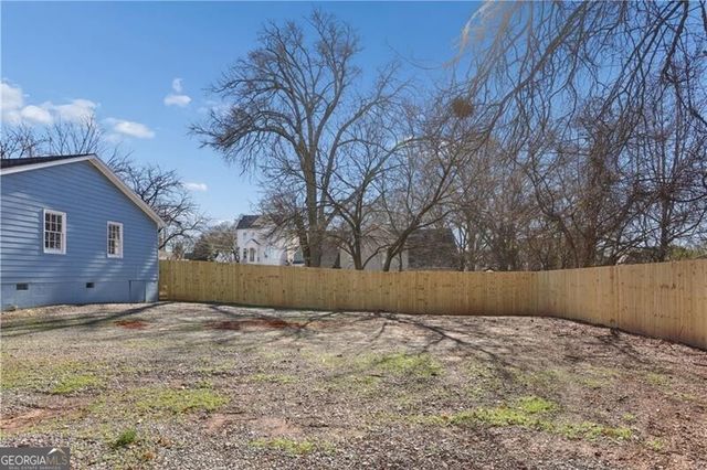 134 South Avenue SE, Marietta, GA 30060