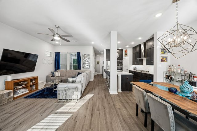 616 Aspen Valley Lane, Dallas, TX 75208