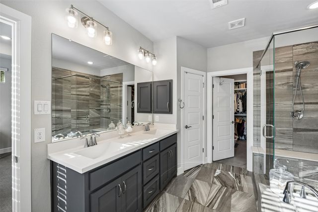 616 Aspen Valley Lane, Dallas, TX 75208