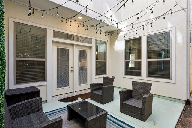 616 Aspen Valley Lane, Dallas, TX 75208