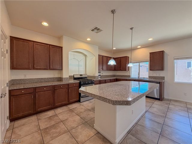 6817 Cavatina Avenue, Las Vegas, NV 89139