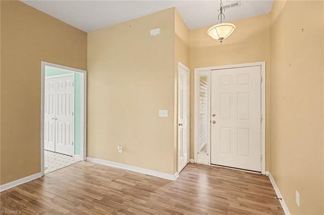 180 Beeson Park Court, Kernersville, NC 27284