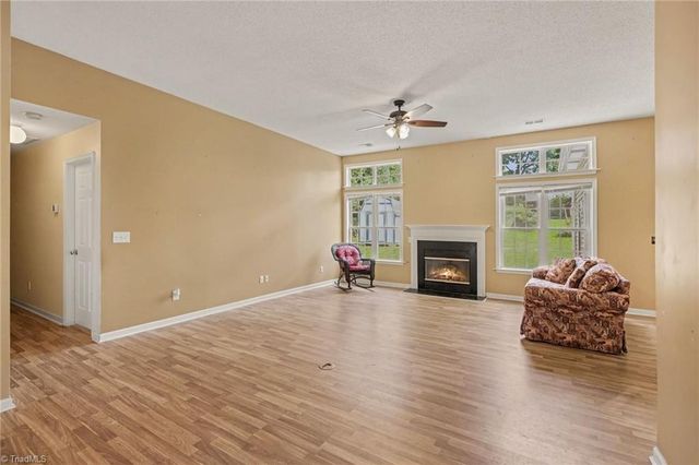 180 Beeson Park Court, Kernersville, NC 27284