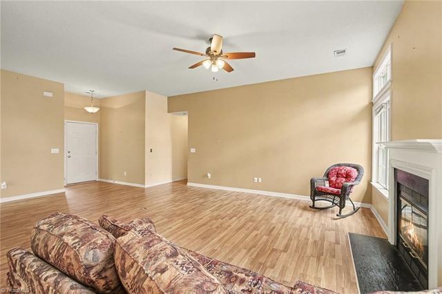 180 Beeson Park Court, Kernersville, NC 27284