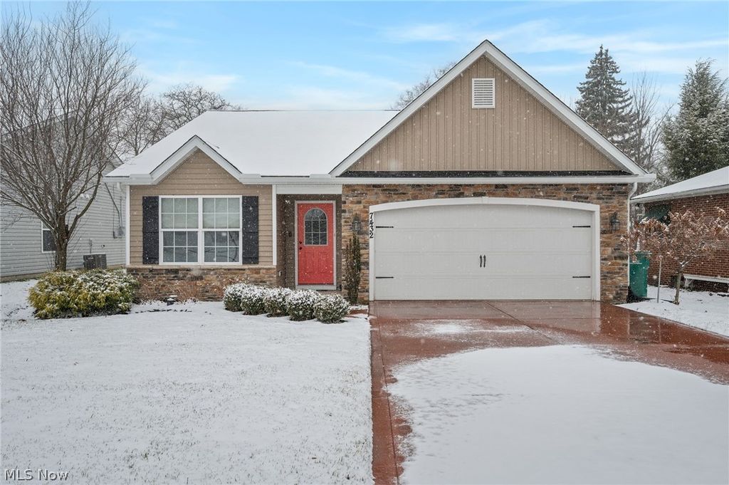 7432 Presley Avenue, Mentor, OH 44060