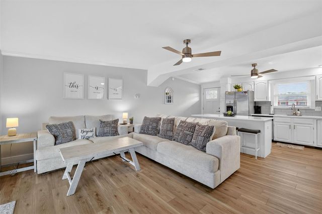 26611 BIMINI DRIVE, Tavares, FL 32778