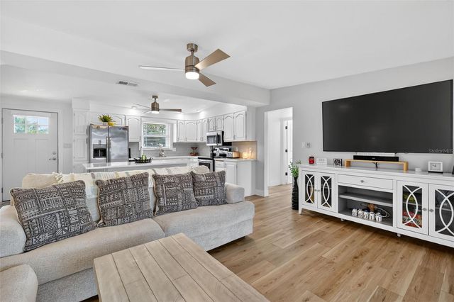 26611 BIMINI DRIVE, Tavares, FL 32778