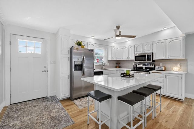 26611 BIMINI DRIVE, Tavares, FL 32778