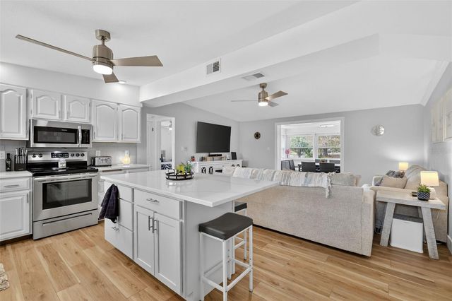 26611 BIMINI DRIVE, Tavares, FL 32778