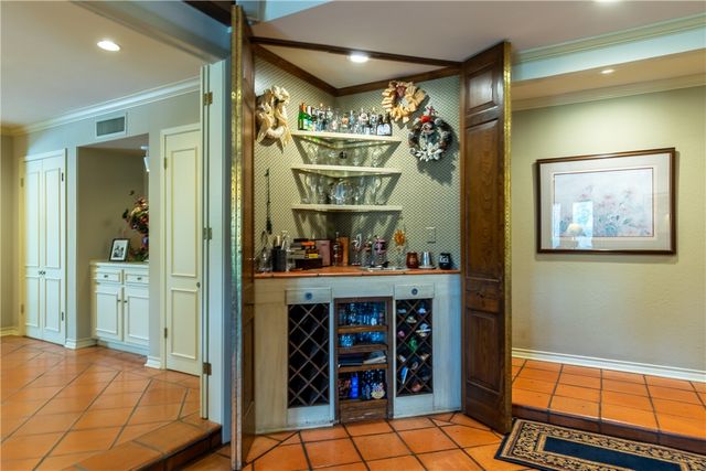1821 Clare Dr, Alice, TX 78332