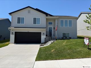 7902 N 113th Avenue, Omaha, NE 68142