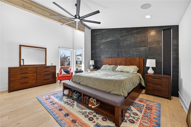 45 S Happy Hollow Road, Fayetteville, AR 72701