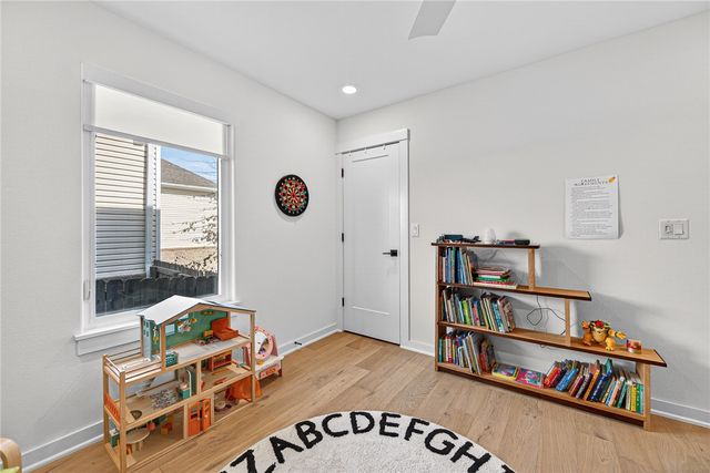 45 S Happy Hollow Road, Fayetteville, AR 72701