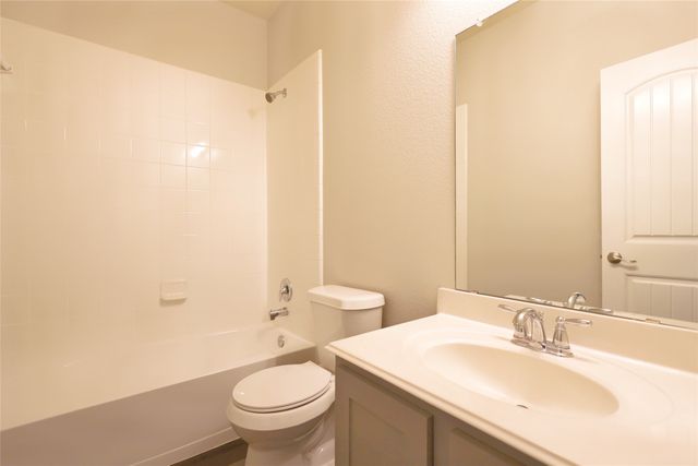 9717 Mulligan Drive, Mckinney, TX 75072