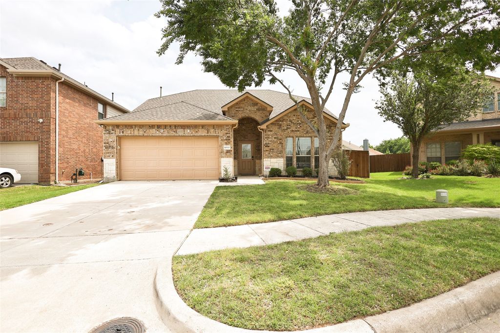 9717 Mulligan Drive, Mckinney, TX 75072