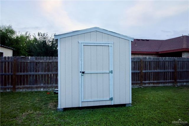 4004 Conners Drive, Weslaco, TX 78596