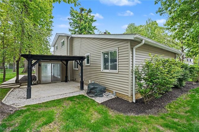 6536 Duneden Avenue, Solon, OH 44139