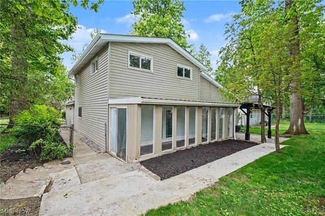6536 Duneden Avenue, Solon, OH 44139